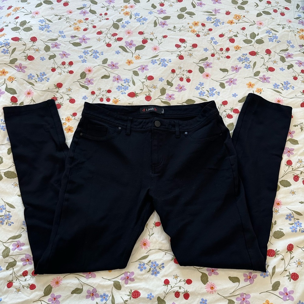 Classic Black Women's Jeans